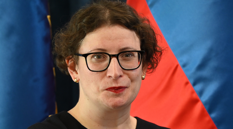 Velika čast: Slovenka na postala sodnica v haaškem sodišču (je najmlajša sodnica v njegovi zgodovini) (foto: Žiga Živulovič jr./Bobo)