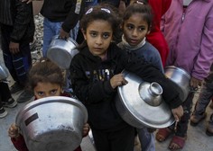 Izrael zavrnil tovornjak s pomočjo za Gazo (pomoč pa nujno potrebuje 2 milijona ljudi)