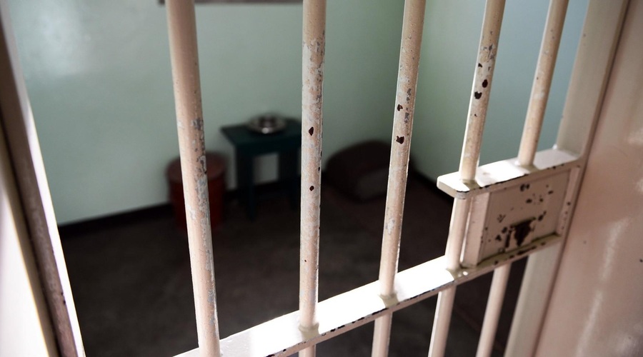 Končno za zapahi: nekdanji pripadnik tajne policije obsojen za umor, zagrešen pred 50 leti (foto: Profimedia)
