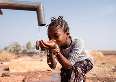 Svetovno pomanjkanje pitne vode: do kdaj naj bi Združeni narodi rešil težavo?