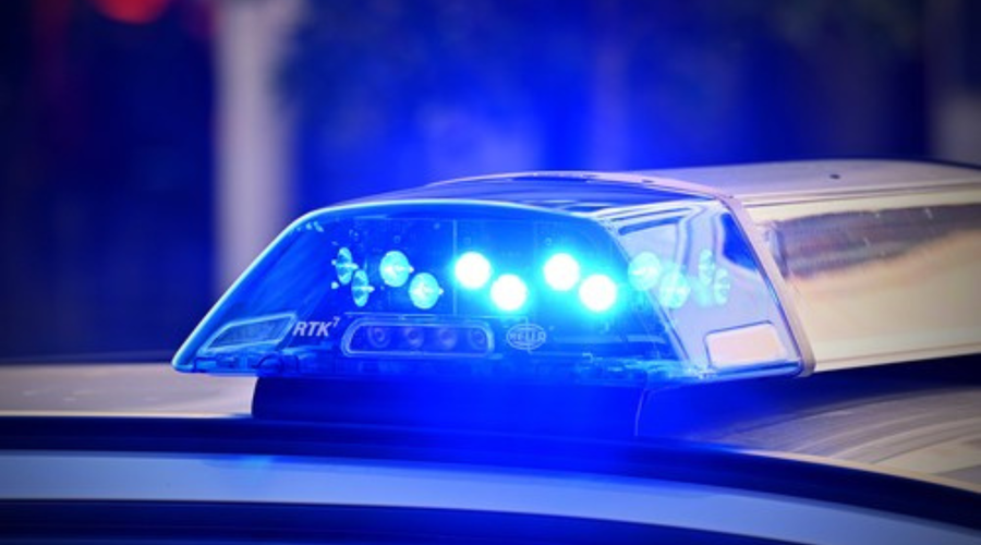 Policiste presunilo, ko so odprli vrata avtomobila znanega športnika: v njem so našli človeka, ki ... (foto: Profimedia)