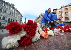 Po brutalnem masakru v Moskvi zdaj še besedna vojna med Rusijo in Ukrajino: v Kijevu ogorčeni nad ruskimi obtožbami