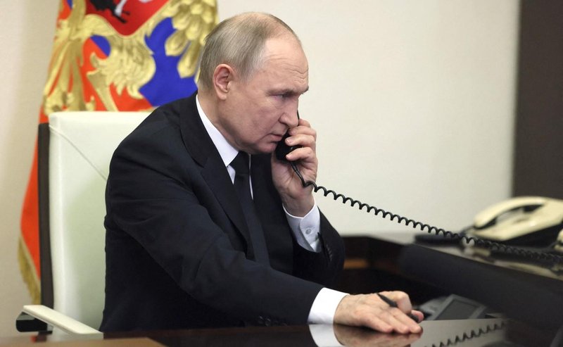 Putin je napovedal stroge kazni za vse, ki so sodelovali pri načrtovanju napada.