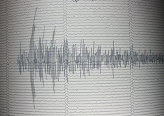Tresla so se tla: žarišče potresa na Hrvaškem, čutili smo ga tudi v Sloveniji