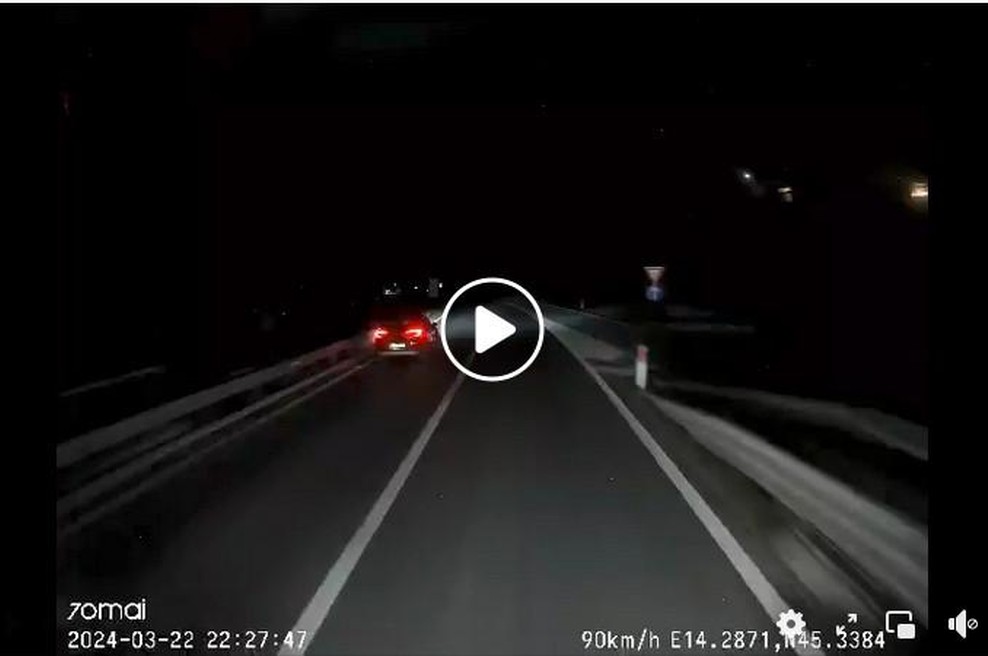 VIDEO, ob katerem zaledeni kri v žilah: 'To je za 30 let zapora! Temu je treba vzeti vozniško dovoljenje' (foto: Posnetek zaslona (Facebook))