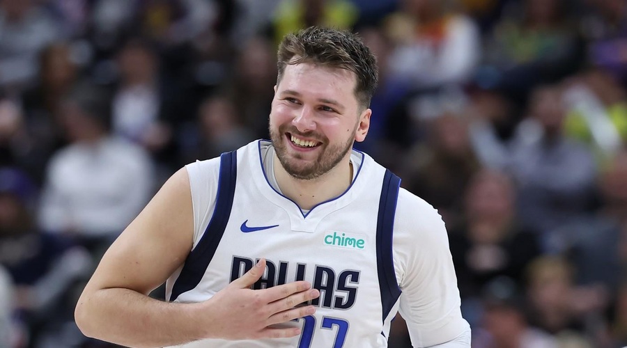 75. trojni dvojček Luke Dončića ob zmagi proti Utahu (foto: Profimedia)