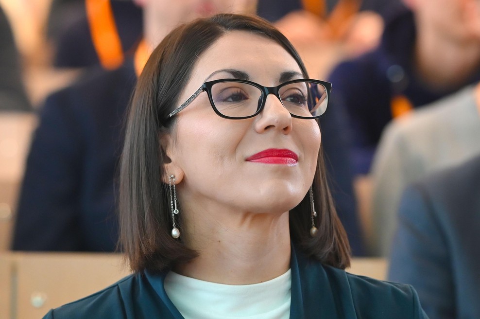 Imamo nove kriterije za razdelitev prenosnih računalnikov, kdo ga bo lahko dobil? (foto: Žiga Živulovič jr./Bobo)