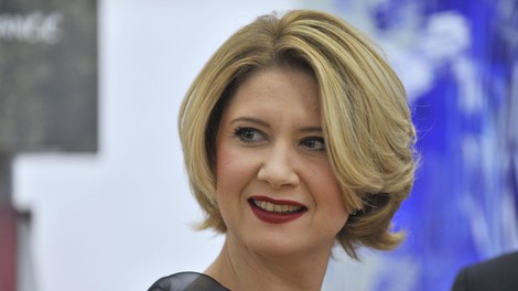 vesna pernarčič