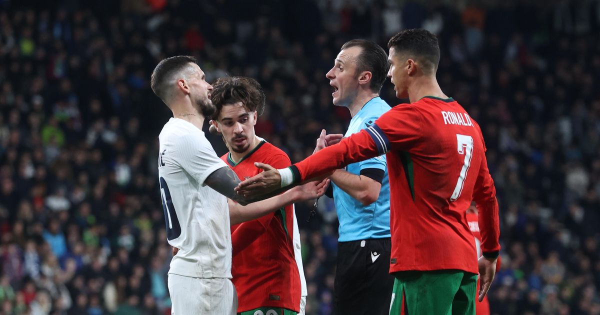Ameaças de morte ao árbitro bósnio, que também arbitrou o jogo Eslovénia-Portugal