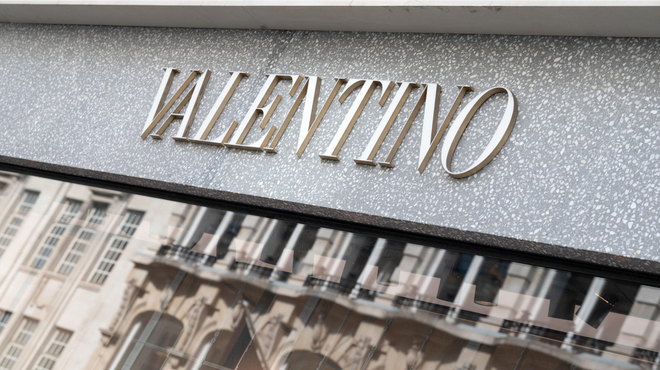 Modni svet na nogah: Valentino slavi veliko okrepitev, novi kreativni direktor prinaša "odličnost in neskončno lepoto" (foto: Profimedia)