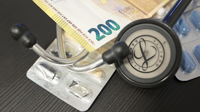 Konec lažnih računov v zdravstvu: kako bo vaš obisk pri zdravniku zdaj bolj pošten in pregleden (foto: Bobo)