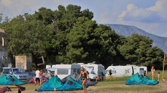 Cene hrvaških kampov v nebo, a to turistov in Slovencev ne ustavi (foto: Bobo)