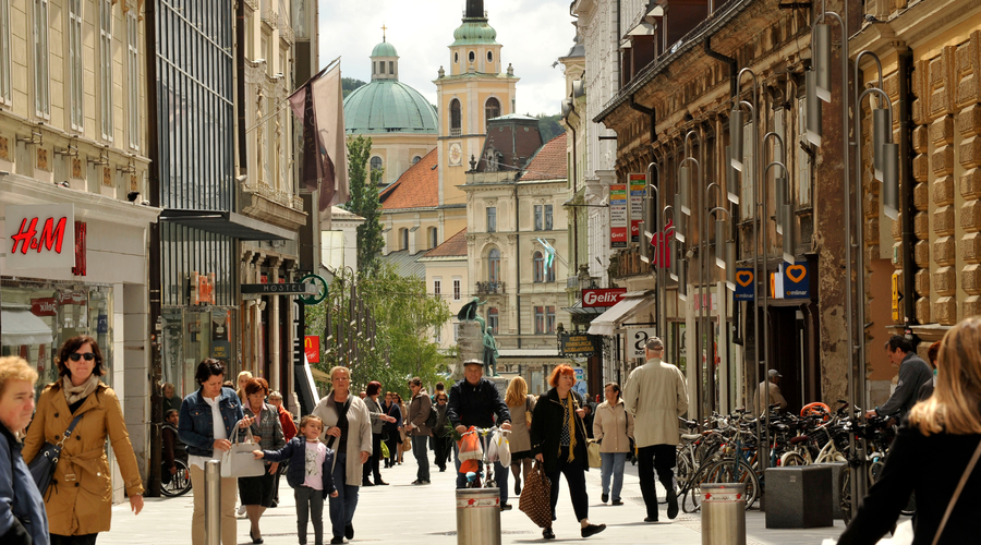 Okoliški prebivalci so se pritoževali, toda nič ni zaleglo: znano je, kaj bodo odprli v znanem lokalu na Čopovi v Ljubljani (foto: Žiga Živulović jr./BOBO)