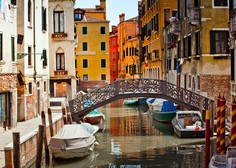 Obisk Benetk bo po novem še neprimerno dražji: poglejte, koliko boste morali plačati za vstop v to romantično mesto