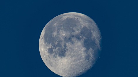 luna, čas, zda
