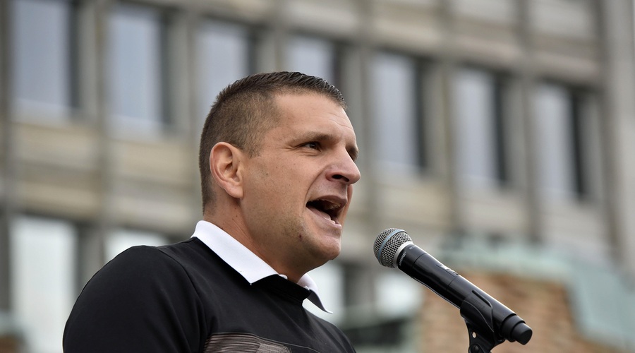 Je stranka Resnica imela stike s sodelavci izgnanega namestnika ruskega vojaškega atašeja? (foto: Žiga Živulovič jr./Bobo)