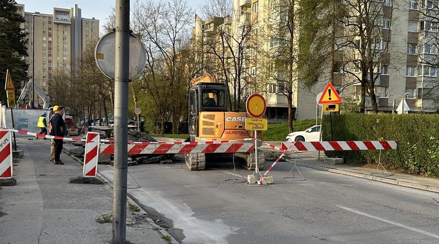 Ljubljančani, pozor! Še ves konec tedna bo v celoti zaprta ta ulica (tudi za pešce) (foto: Metropolitan)