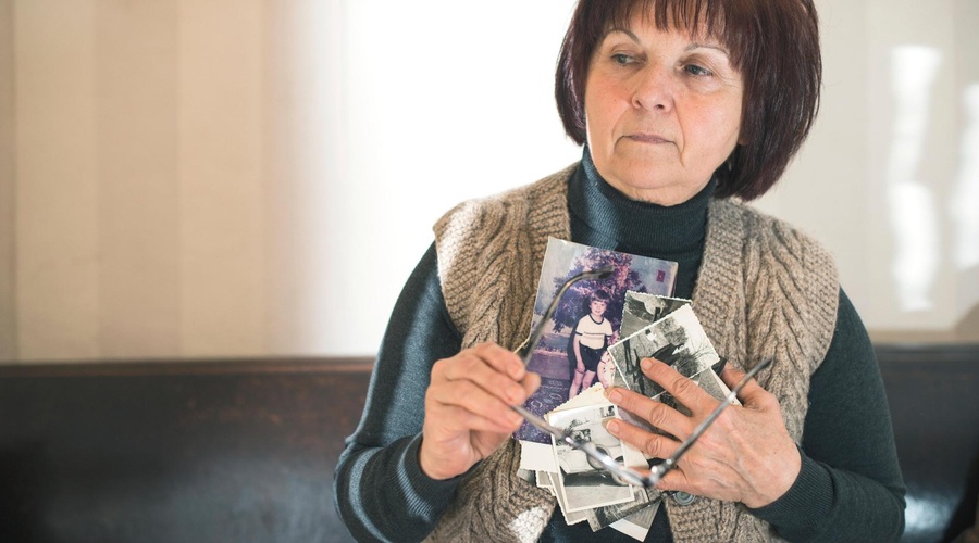 Lovijo vas grehi preteklosti: 5 znakov, da vas spremlja negativna družinska karma (foto: Profimedia)