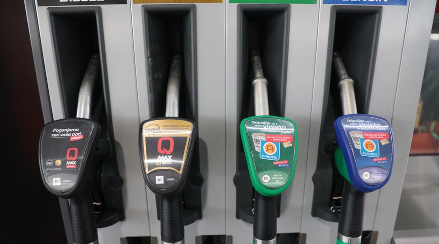 Znane so nove cene goriv: se splača natankati danes ali počakati? (foto: Bobo)
