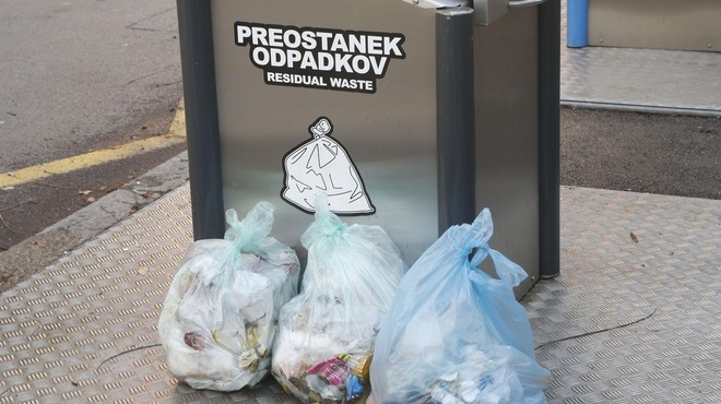 Slovenci prvi na tej 'eko' lestvici: "To je samo zato, ker smo Gorenjci preškrti, da bi kaj vrgli stran!" (foto: Srdjan Zivulovic/BOBO)