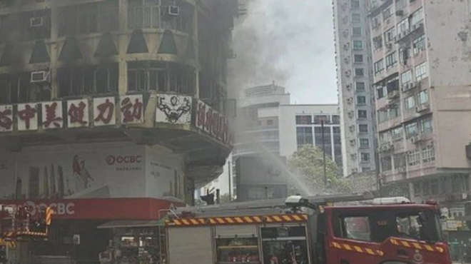 V fitnesu izbruhnil obsežen požar in zajel stolpnico: umrlo več ljudi (foto: Omrežje X/Posnetek zaslona)