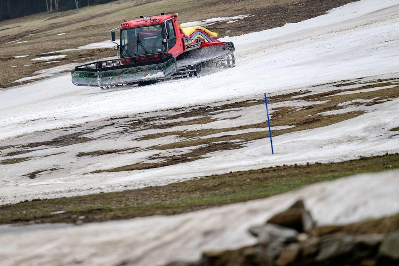 Brez snega so bila tudi smučišča na Češkem. 29. 2. 2024