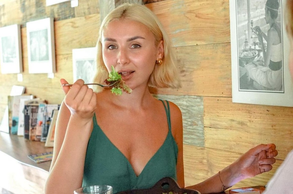 "Odkar mi je to povedal zdravnik, za večerjo ne jem več solate!" (Strokovnjak za prehrano svetuje) (foto: Instagram @wayangrestaurant (Posnetek zaslona))