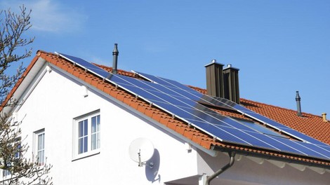 Vsaka četrta vloga za priklop sončne elektrarne zavrnjena