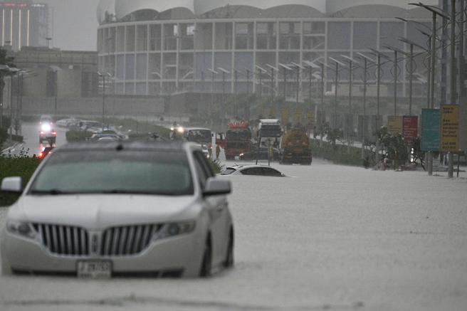 poplave Dubaj