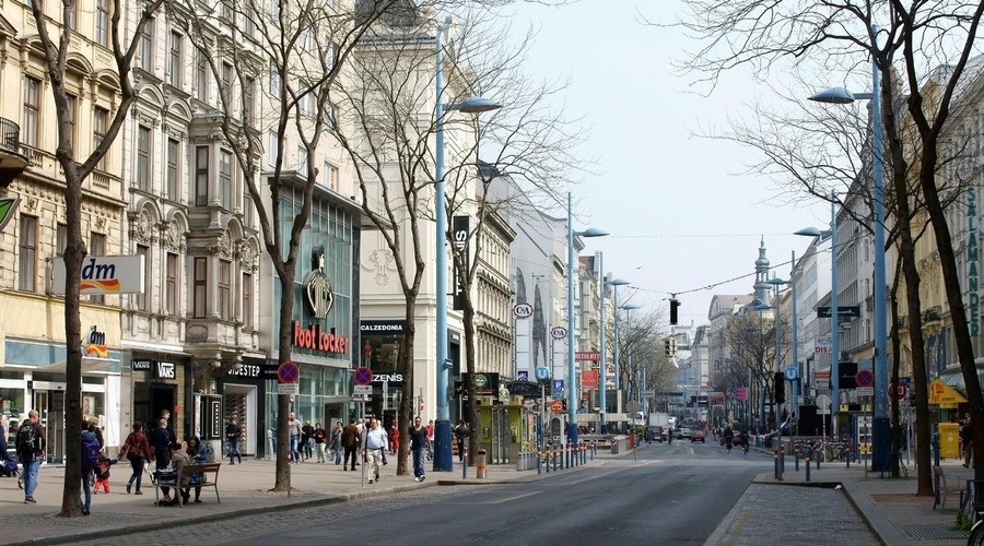 Če vas v Avstriji zalotijo s tem, vas lahko doleti visoka kazen (tudi do 3.600 evrov!) (foto: Profimedia)