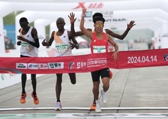 Polmaraton zaznamoval škandal: prvim štirim tekačem odvzeli uvrstitve in nagrade