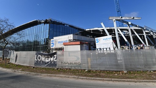 Saj ni res, pa je: novo pridobitev v centru Ljubljane že uničili vandali