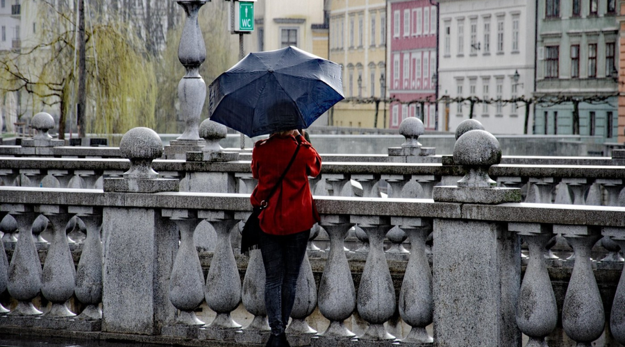 Kdaj bo konec žalostinke na nebu? Vremenoslovci sporočili, da bo konec tedna ... (foto: Profimedia)
