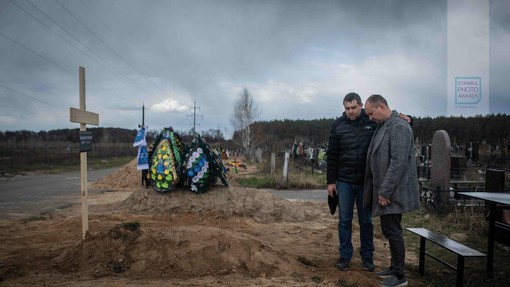 Poročal o krutem pokolu na evropskih tleh, zdaj pa mora za zapahe