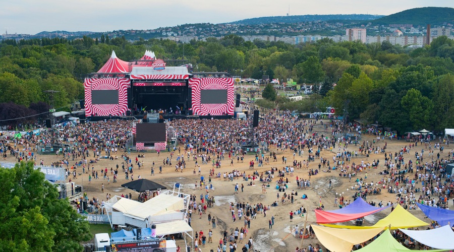 Preverite, kdo bo to poletje otvoril enega najbolj priljubljenih festivalov v Evropi (foto: Profimedia)