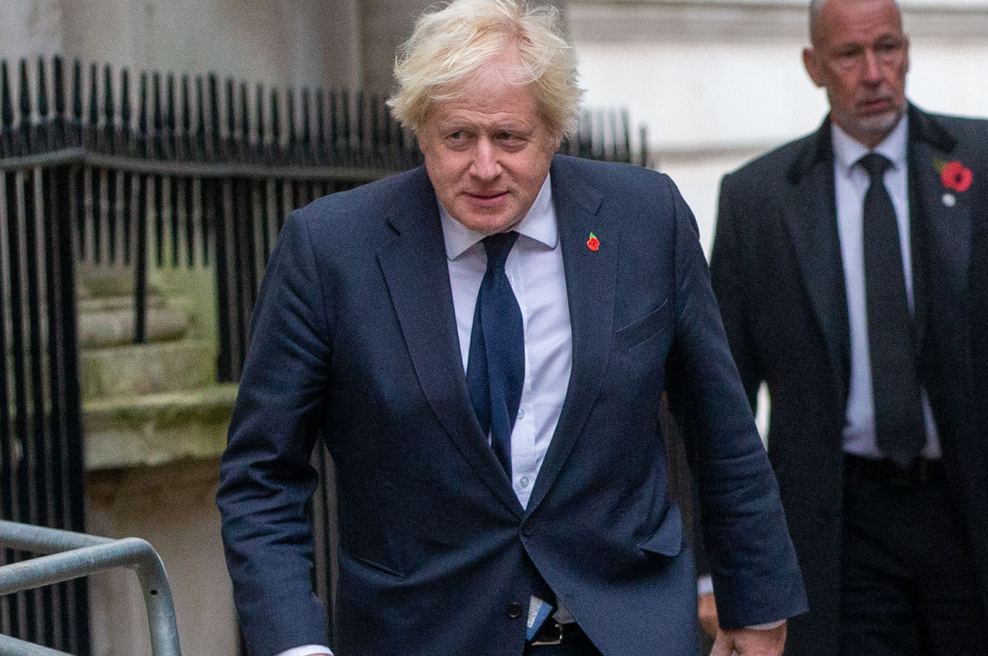 Nekdanji britanski premier se je lahko obrisal pod nosom: hotel je voliti brez osebnega dokumenta, a so ga ... (foto: Profimedia)