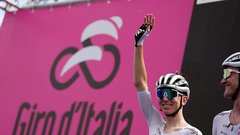 Tadej Pogacar Giro