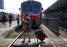Turistom ne gre v glavo: na spletni strani Slovenskih železnic tik pred sezono ne morejo ...