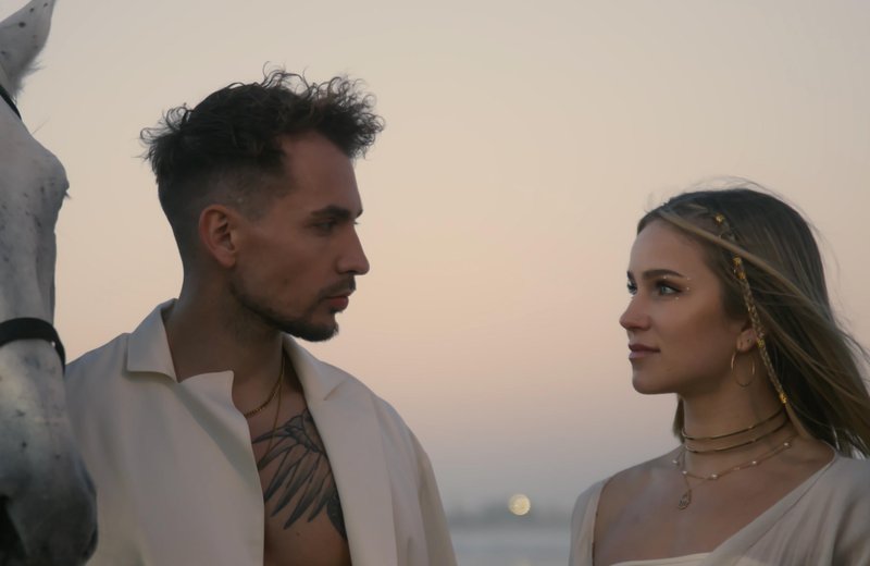 Žan Serčič predstavlja novo pesem in videospot Bela lilija.