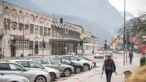 jesenice, kraj, gradnja
