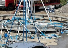 Zrušenje vrtiljaka v zabaviščnem parku: poškodovanih 13 otrok, eno deklico so morali oživljati