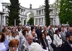 Zadnje slovo od Mance Košir: na ljubljanskih Žalah so v nebo poleteli metulji (FOTO)