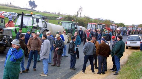 protest, karteljevo, kraj