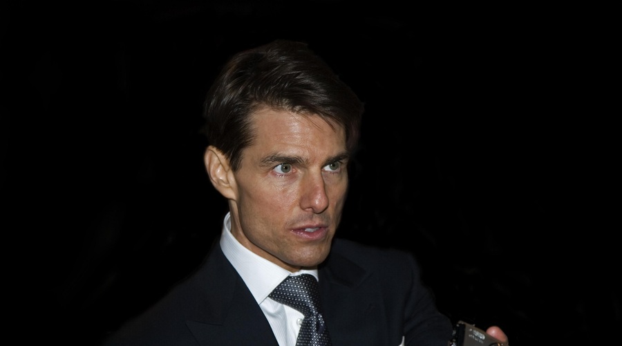 Tom Cruise pri 61 letih še vedno paša za oči tako na filmskem platnu kot na plaži (foto: Profimedia)