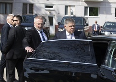 Golob in Pirc Musarjeva obsodila napad na slovaškega premierja, preverite, kaj so povedali ostali evropski voditelji