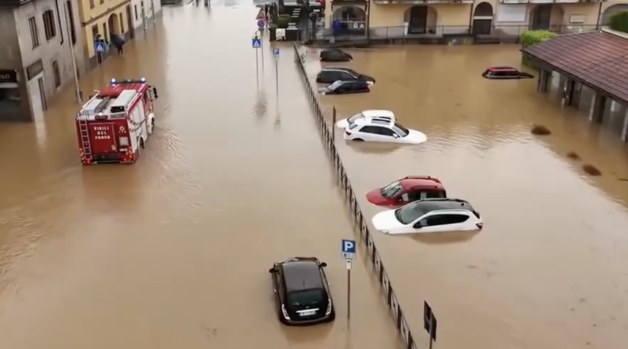 Milano prizadele obilne padavine in poplave: najhujše šele prihaja (VIDEO) (foto: Twitter/CaptainGhazi/posnetek zaslona)