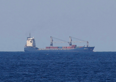 Ladja, ki naj bi v Izrael prevažala orožje, se bo ustavila v slovenskem pristanišču: propalestinske organizacije na nogah