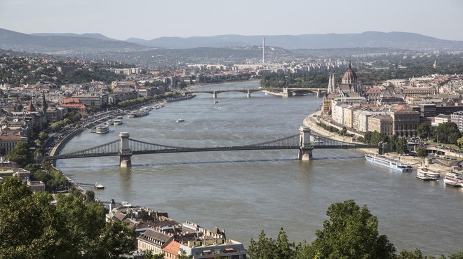 Plovba po reki Donavi se je končala tragično: dve osebi umrli, več pogrešanih (foto: Profimedia)