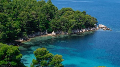 Britanci odkrili hrvaški otok, kjer so prepovedani avtomobili in celo kolesa