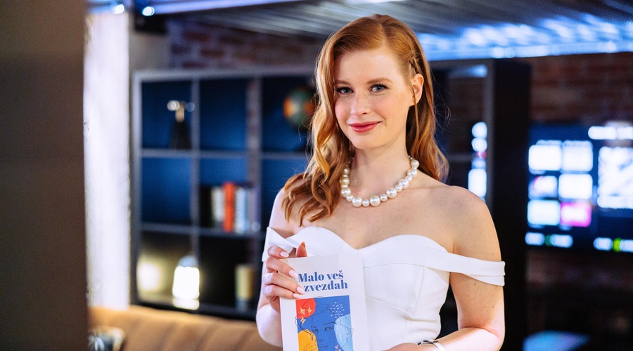 Priljubljena televizijska in radijska voditeljica izdala knjigo, ki temelji na zapisih iz dnevnika (foto: Anže Krže / mediaspeed.net)